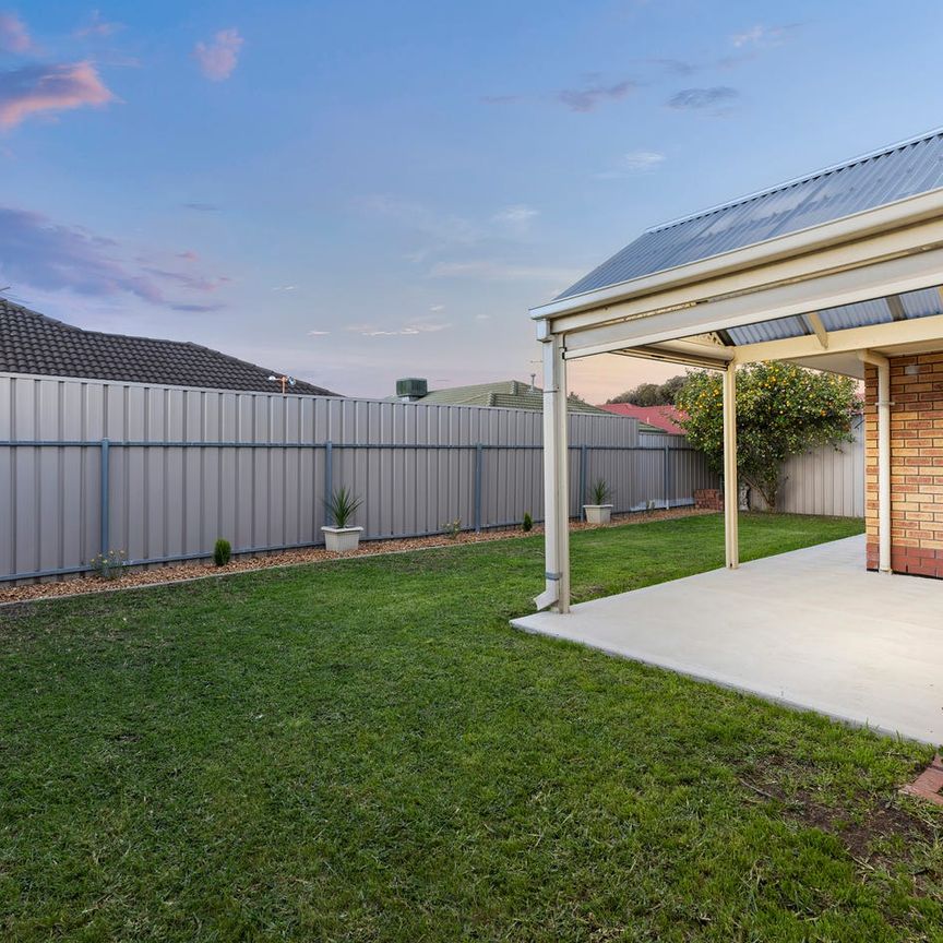 Spacious 4-Bedroom Family Home in Pooraka - Photo 1