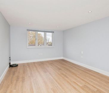 4 bedroom terraced house to rent - Photo 1