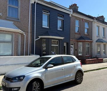 3 bedroom terraced house to rent - Photo 1