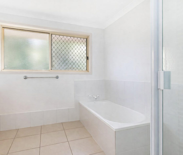 Modern & Convenient Living in the Heart of Chermside - Photo 6