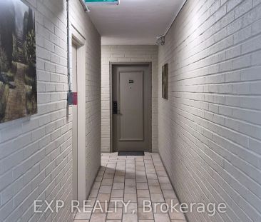 2373 KING Street E #26 - Photo 6