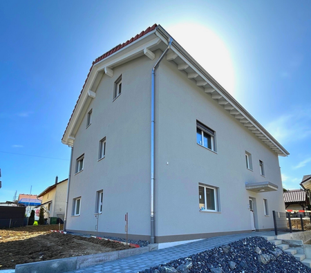 gedeckter Sitzplatz, ruhige Lage, Neubau: Ihr neues Zuhause? - Photo 3