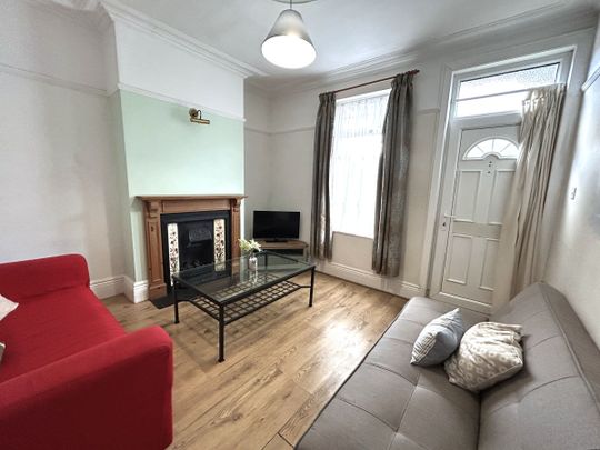 4 bedroom house share to rent - Photo 1