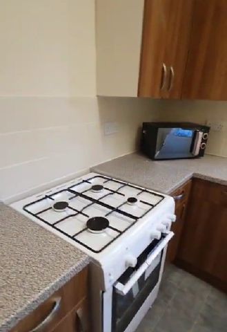 1 Bed Flat, Melville Road, CV1 - Photo 4