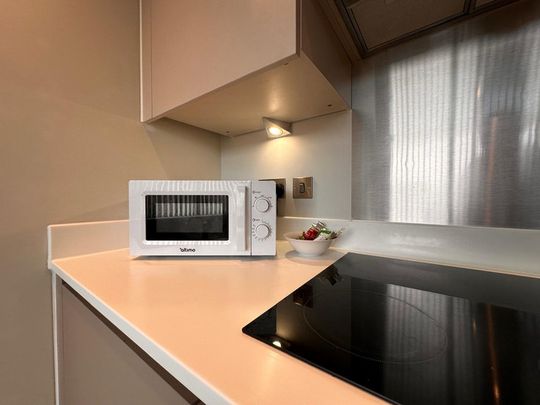 Wokingham Road - Photo 1