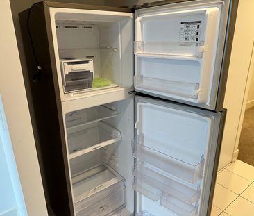 Unit 5209, 500 Elizabeth Street, Melbourne, VIC - Photo 2