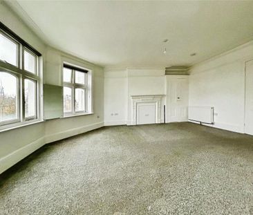 3 bedroom flat to rent - Photo 1