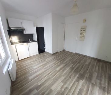 Location Appartement 2 pièces 28m² LE MESNIL ESNARD 76240 - Photo 4