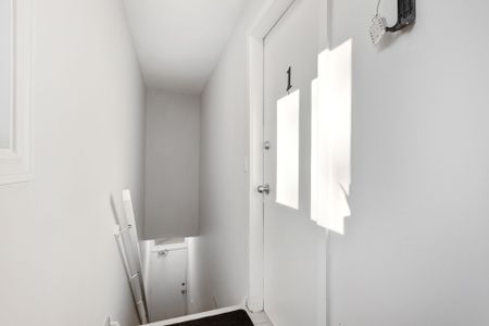 For Lease - 420 Arlington Avenue Unit# 1, West Centre Town, Ontario - Photo 2