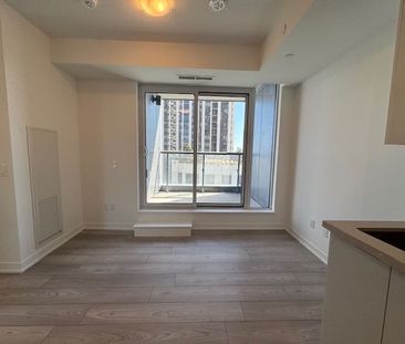 For Lease - 10 Abeja Street Unit# #718, Vaughan, Ontario - Photo 3