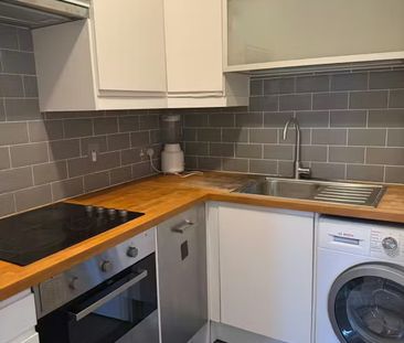 Charlemont Street, Dublin - Photo 2