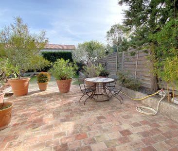 Location Appartement 1 pièce 29m² CASSIS 13260 - Photo 3