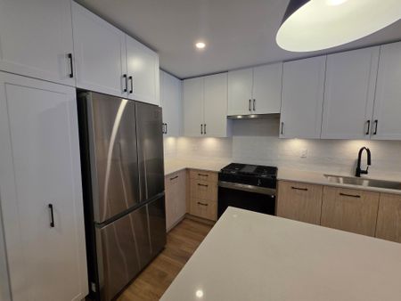 Jackman. Brand New Spacious Two Bedrooms Plus Den Condo - Photo 5