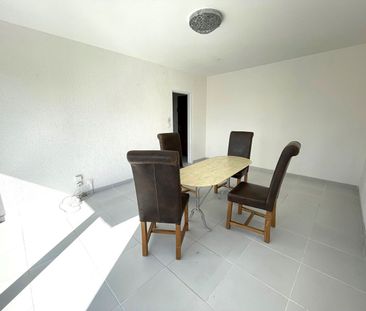 Location Appartement 3 pièces 63m² AMBILLY 74100 - Photo 2