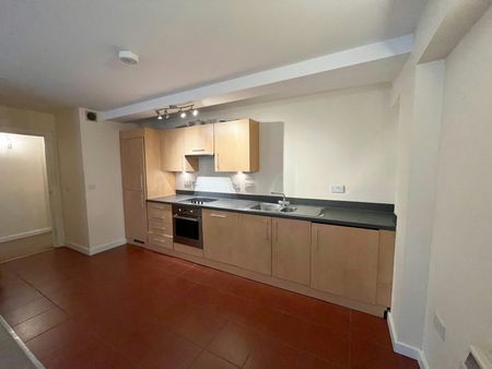 Flat to rent on - Photo 5