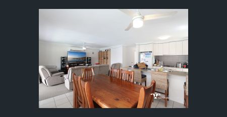 Affordable Family Living in Springfield Lakes - Photo 5