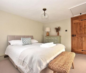 3 bedroom link detached house to rent - Photo 3