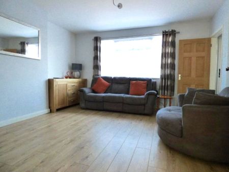 Busk Crescent, Farnborough, GU14 - Photo 4