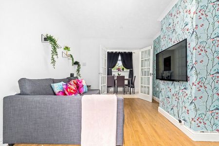 Rothesay Crescent - Photo 5