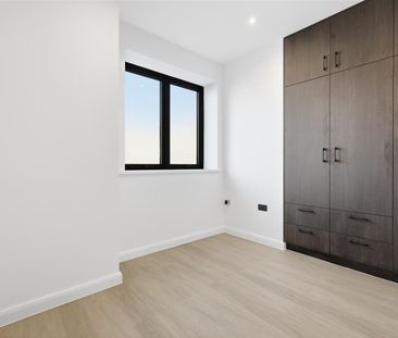 Headgate, Colchester - Photo 1