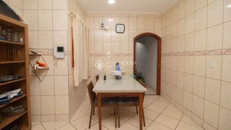 Sobrado com 3 quartos e 480m² para alugar em Jardim Las Vegas, Santo André. - Foto 3