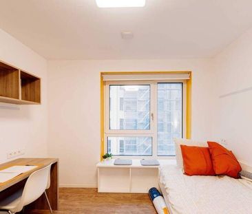 Mietrabatt - NUR FÜR STUDENTEN - Vollständig möbliertes Privatzimme... - Photo 1