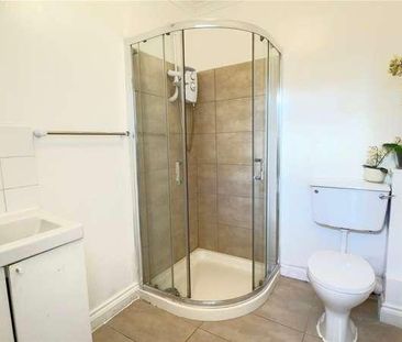 Cricklewood Lane, Cricklewood, London, NW2 - Photo 3