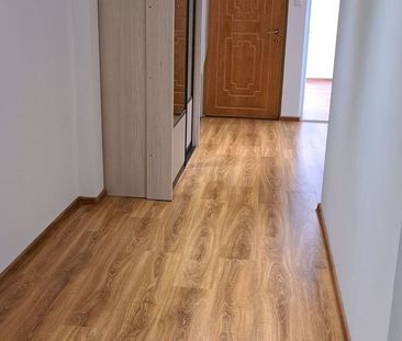 Apartament cu 3 camere de închiriat - Fotografie 5