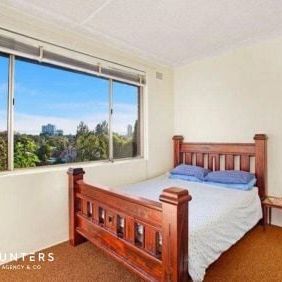 One Bedroom Unit - Walk To Parramatta CBD - Photo 2