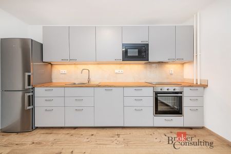 Apartment for rent, 3+kk - 2 bedrooms, 56m - Photo 2