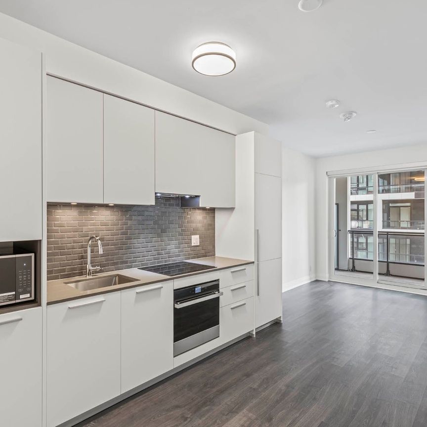For Lease - 65 Broadway Avenue Unit# 1302, Toronto, Ontario - Photo 1