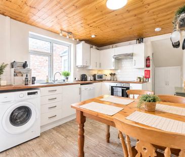1 bedroom in a house share to rent - Photo 4