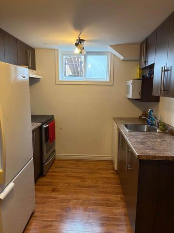 21 Lambert Crescent - Photo 2