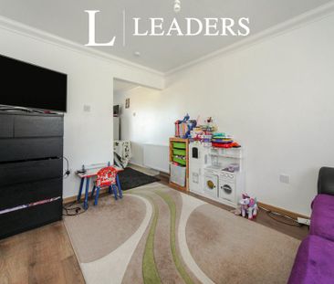 2 bedroom house to rent - Photo 3