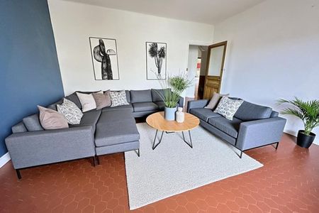 T4 de 100.57 m² avec terrasse - Salon de Provence proche Morgan - Photo 4