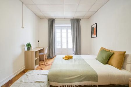 Rua Alexandre Herculano, Lisbon, Lisbon 1150-005 - Photo 3