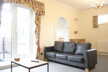 7 bedroom semi-detached house to rent - Photo 3