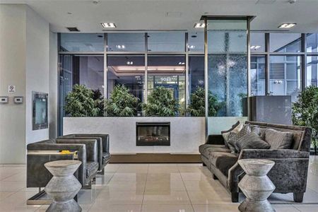 For Lease - 9088 Yonge Street Unit# 1209, Richmond Hill, Ontario - Photo 2