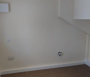 1 Bed Flat, Cock Road, BS15 - Photo 6