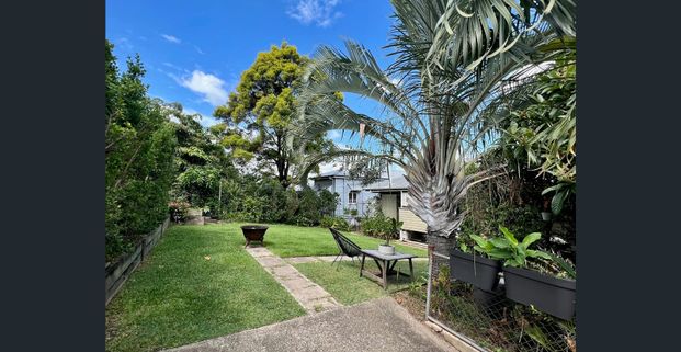 Elevated Grand Cottage! - Photo 1