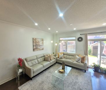 For Lease - 30 Lorenzo Circle, Brampton, Ontario - Photo 3