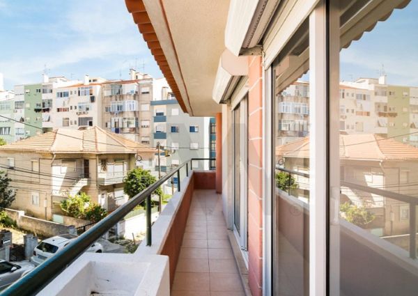 Apartamento T2 em Setúbal