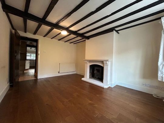 2 bedroom end of terrace house to rent - Photo 1