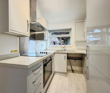 2 bedroom terraced house to rent - Photo 6