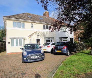 5 bedroom semi-detached house to rent - Photo 3