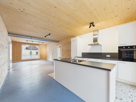 Appartement te huur - foto 3