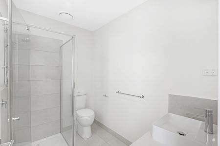 15 Glisten Way, Craigieburn VIC 3064 - Townhouse For Rent | Domain - Photo 4