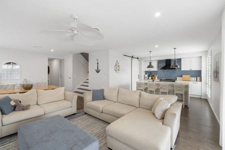 Spacious Family Living in a Serene Locale - Photo 2