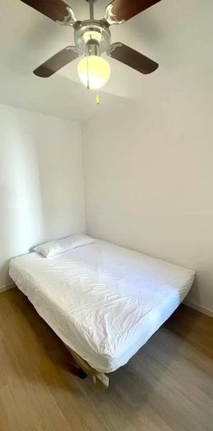 Calle de Soledad Domenech, Valencia, Valencian Community 46020 - Foto 1