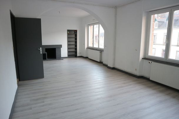 Location Maison 5 pièces 122m² - Photo 1